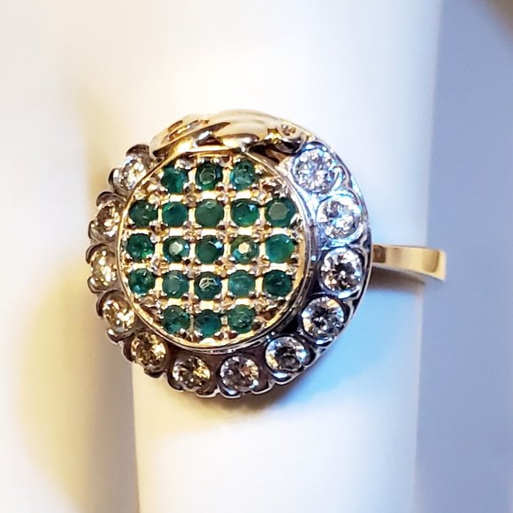 Beautiful  Design  14K Rose Gold Diamond & Emerald Ring - Picture 2 of 12